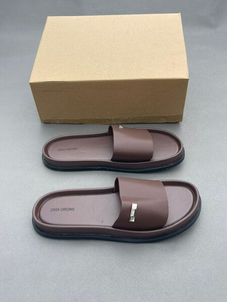 Sandales marron ZARA