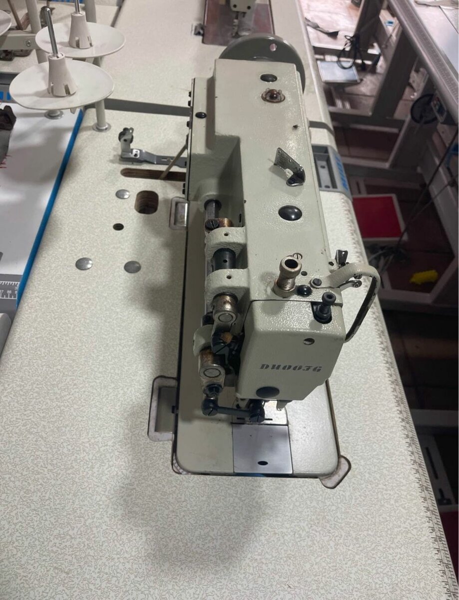 Machine à coudre industrielle robuste