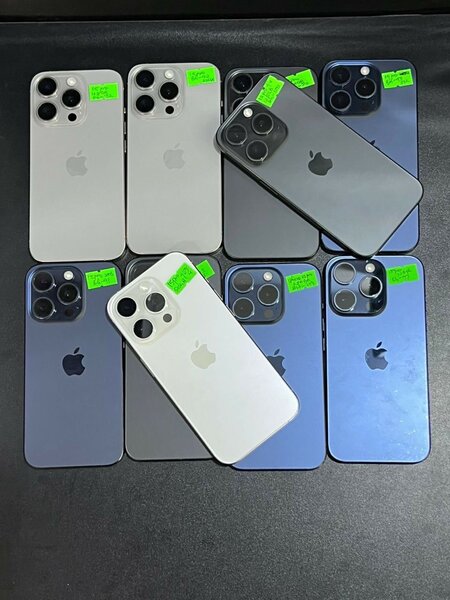 iPhone 15 pro ESIM unlock 256 gb