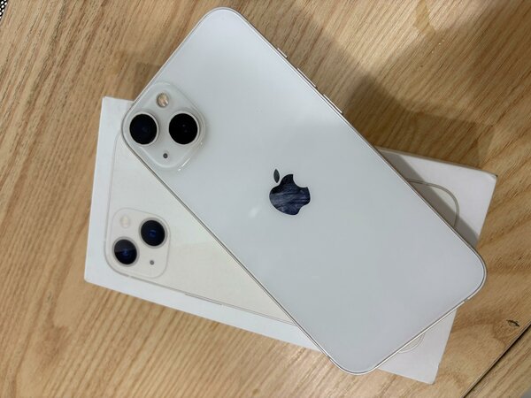 iPhone 13 Blanc 128 Go CE
