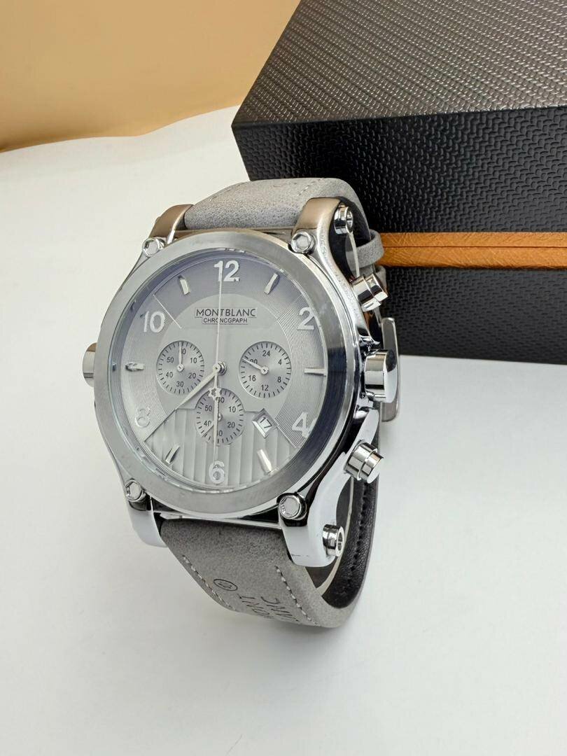 Montre chronographe élégante
