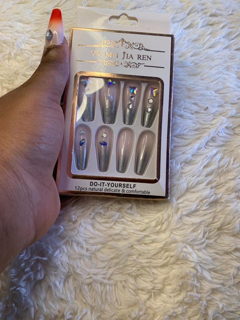 Faux ongles