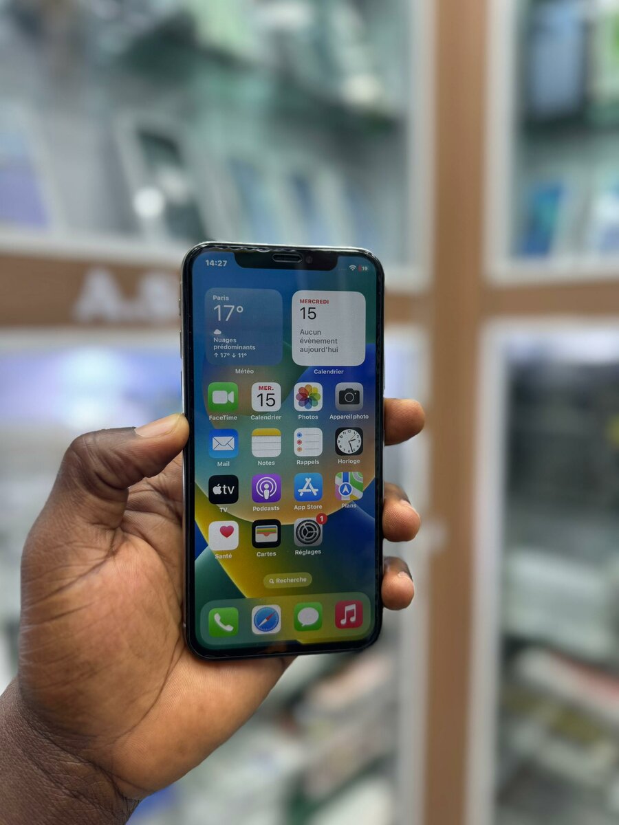 iPhone X 64Go sans ID