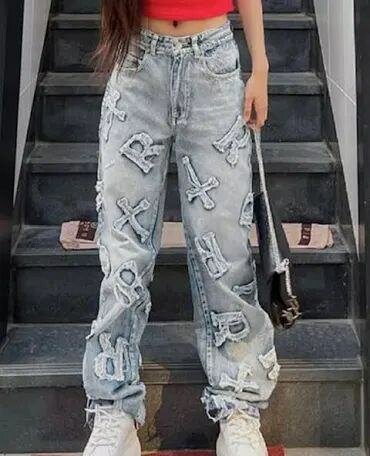 Jeans larges déchirés pour femmes