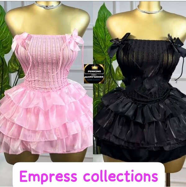 Robe courte à volants femme