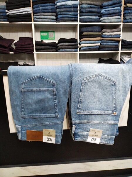 Jean's pents