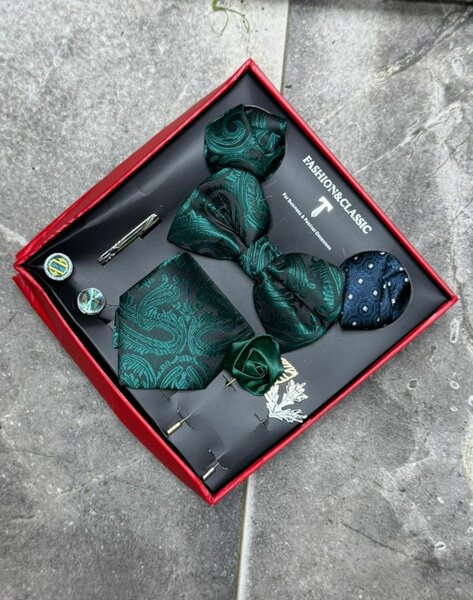 Coffret d'accessoires élégants pour homme