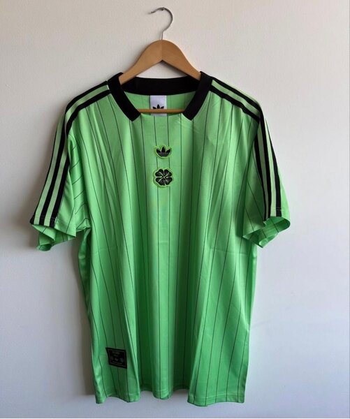 Maillot de football vert Adidas