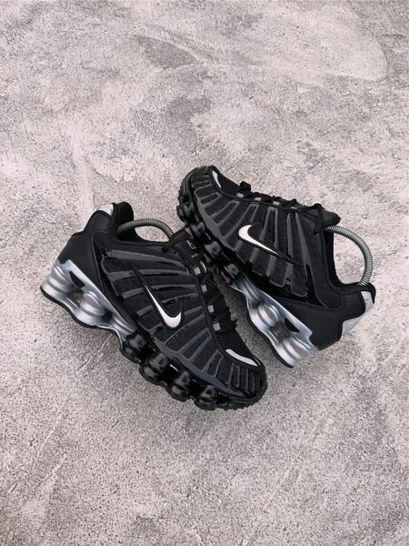 Nike Shox tl