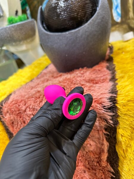 Plug en silicone avec bijou