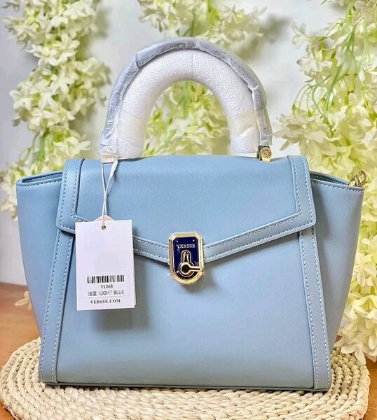 Sac à main élégant bleu