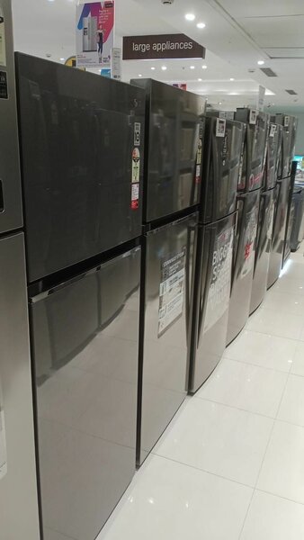 Refrigerator Freezer