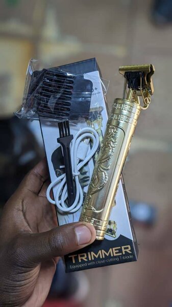 Chargeable shaving machines