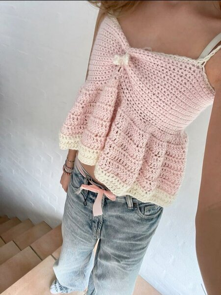 Top en crochet élégant