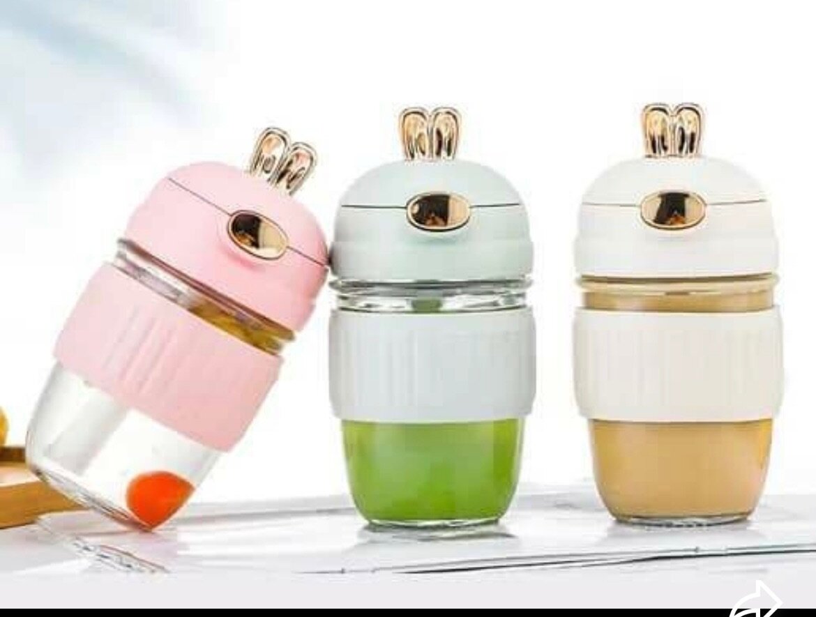 Bouteille à eau en verre mignon