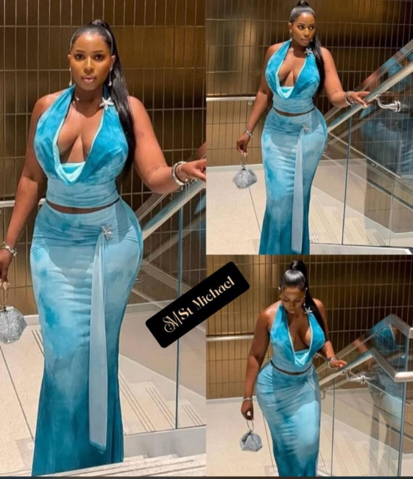 Robe élégante bleu halter