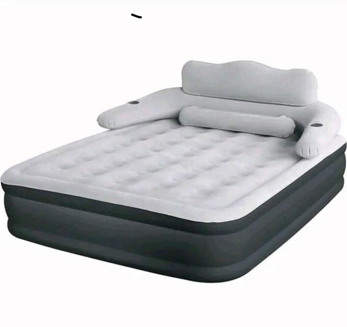Lit gonflable confortable Intex