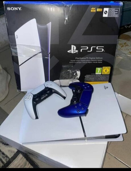 Console PS5 Digital Edition