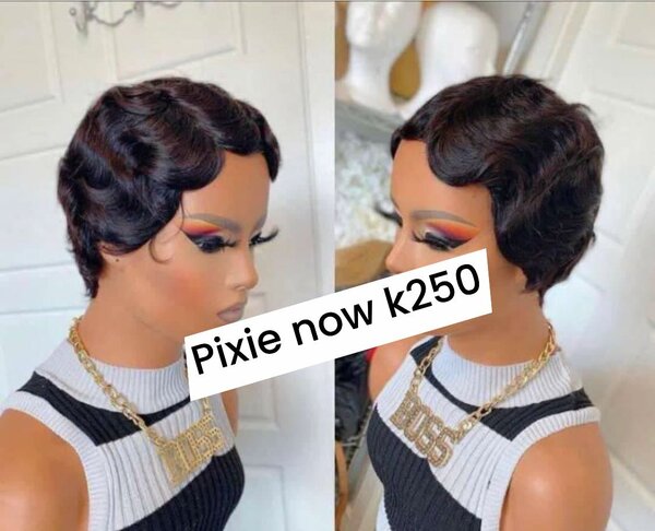 short length wig black