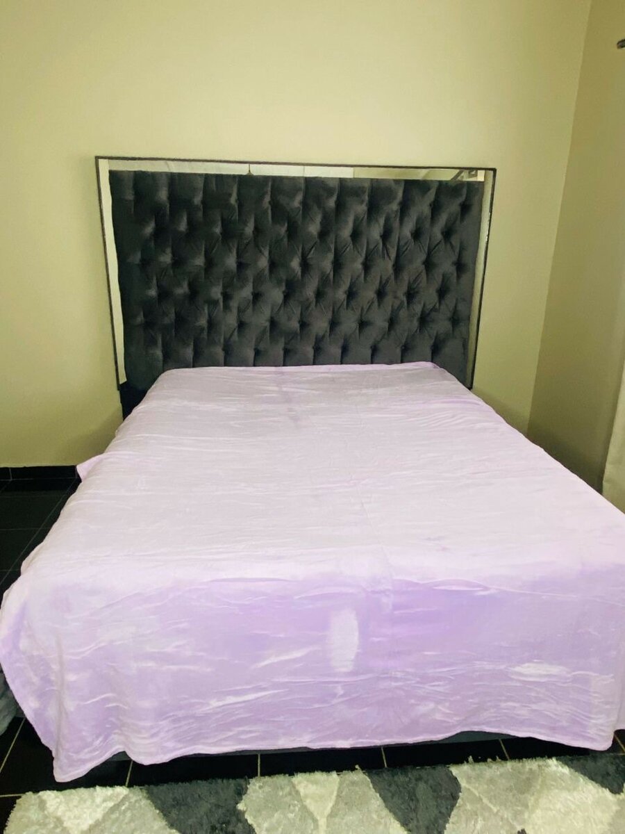 Fleece blankets in various colors available (queen size)