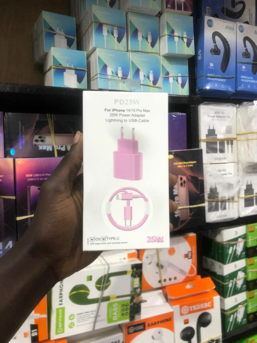 Chargeur 25W iPhone 14/15 Pro Max