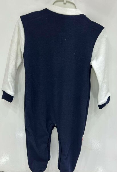 Combinaison Bébé Élégante