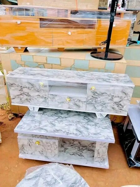 Meuble TV en marbre élégant