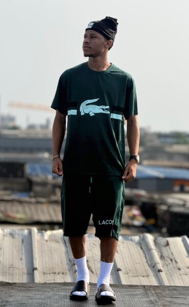 Tenue décontractée Lacoste