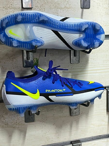 Paires de marques