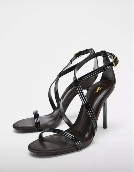 Sandales à talon élégant