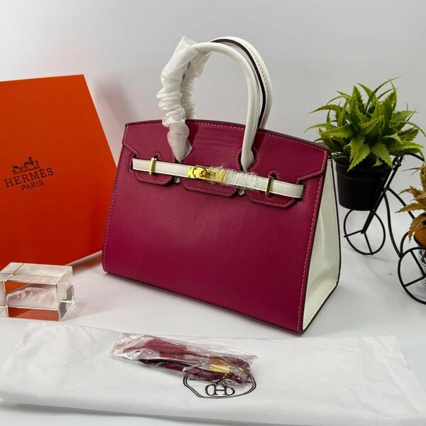 HERMÈS BAG