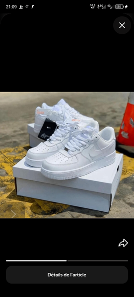 Baskets blanches classiques Nike