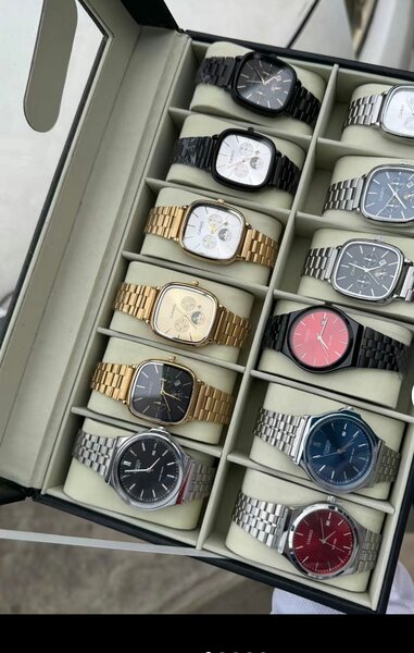 Montres élégantes en acier inoxydable