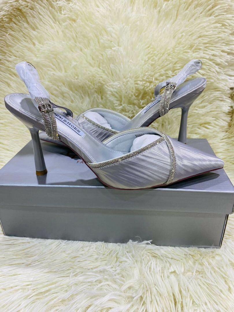 Women's heel, talon des femmes