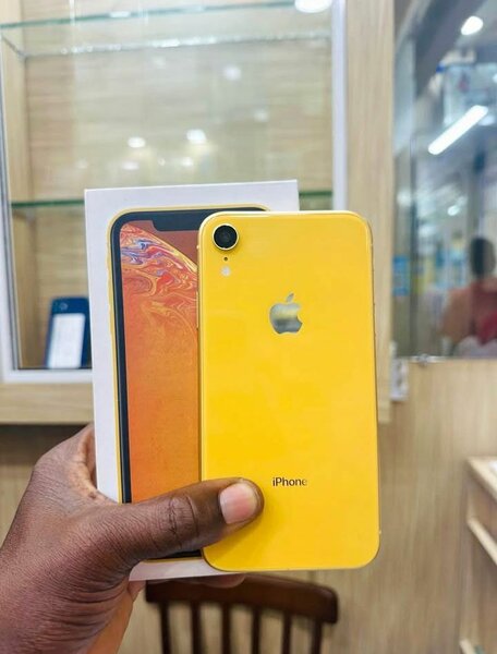 Promo iPhone XR 64 Go Jaune
