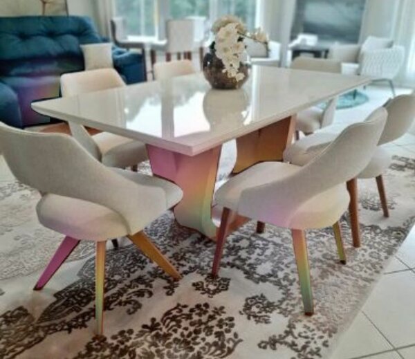 Table à manger moderne