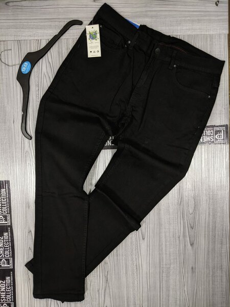 PULL & BEAR 🐻 JEANS