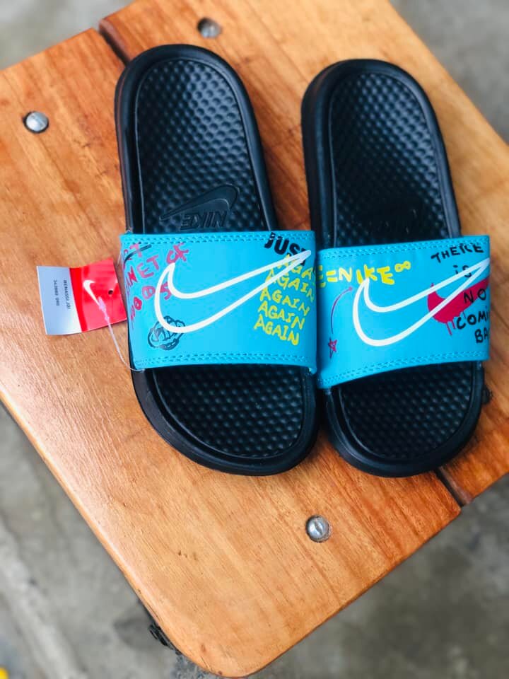 Nike slides