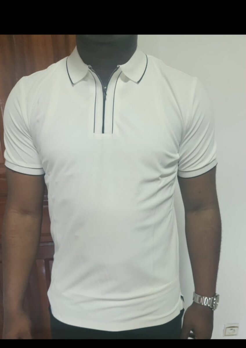 Polo moderne et stylé