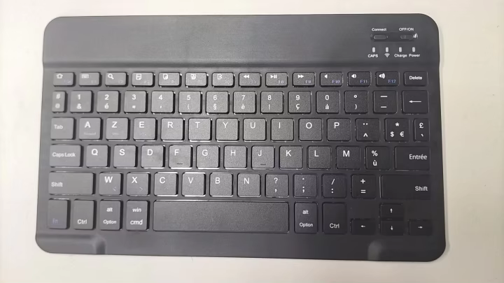 Clavier sans fil rechargeable compact
