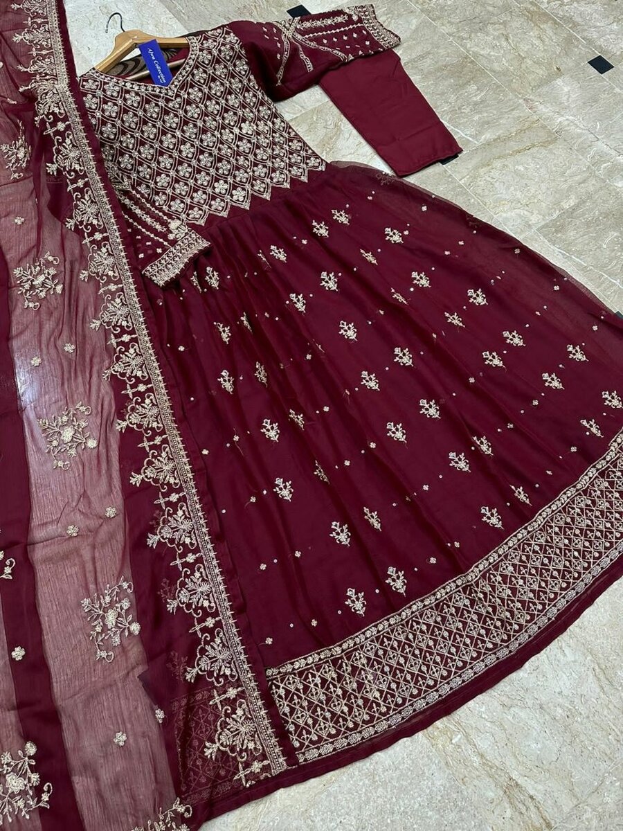 Heavy embroidery maxi,  dupatta,.trouser