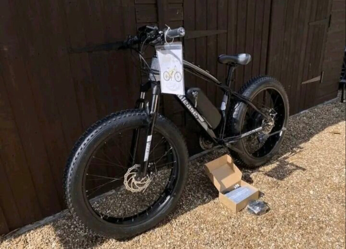 Vélo Électrique Fatbike Tout-Terrain