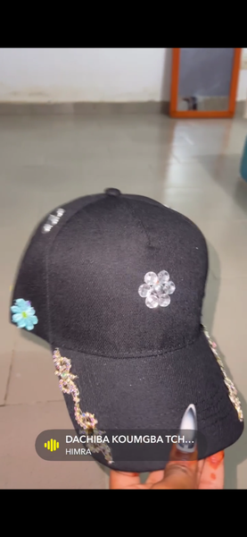 Casquette Noir Bijoux Éclatants