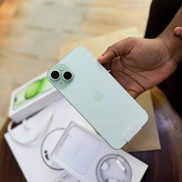 iPhone 15