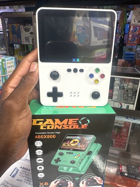 Portable Game Console 480x800