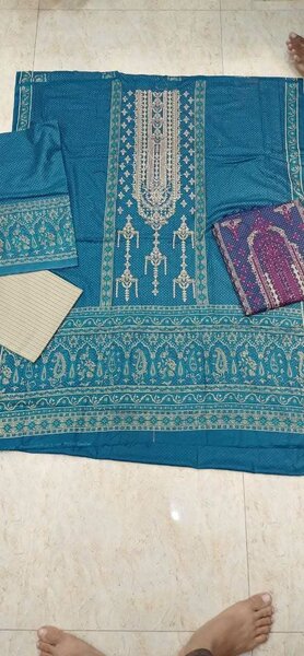 Ladies suit