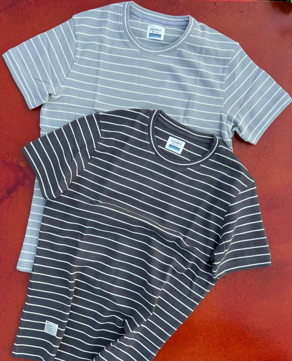 Stylish and high-quality men's cotton T-shirt