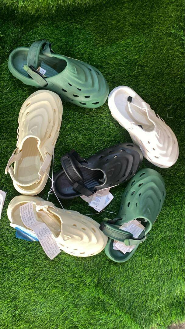 Drip rubber crocs wear