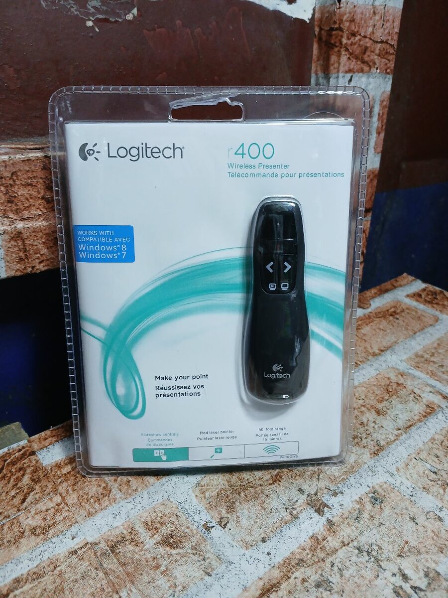 Pointeur de présentation logitech r400