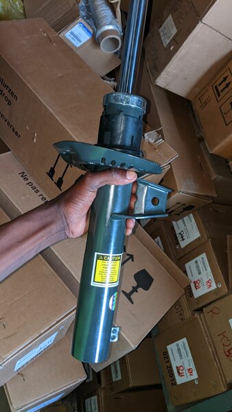 Front Shocks Absobers Audi Q3, VW TIGUAN